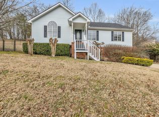 941 Lower Mill Rd, Hixson, TN 37343
