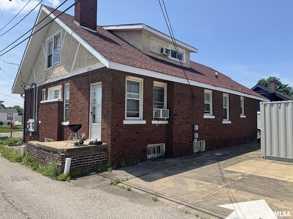 2nd image of 515 E Vine St