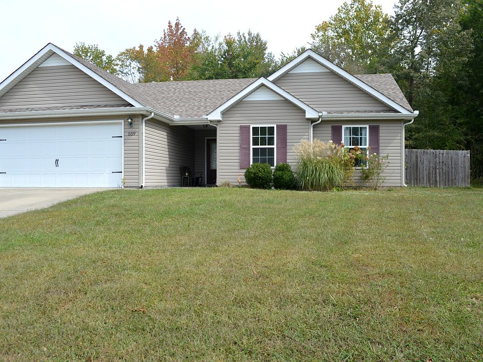 1st image of 559 Magnolia Dr