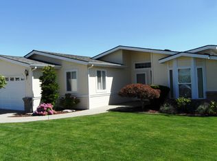 516 Country Ln, East Wenatchee, WA 98802