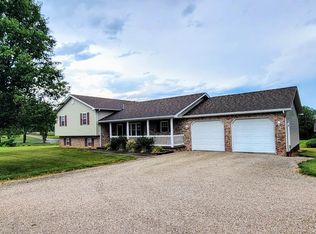 346 S 550th Rd E, Montgomery, IN 47558