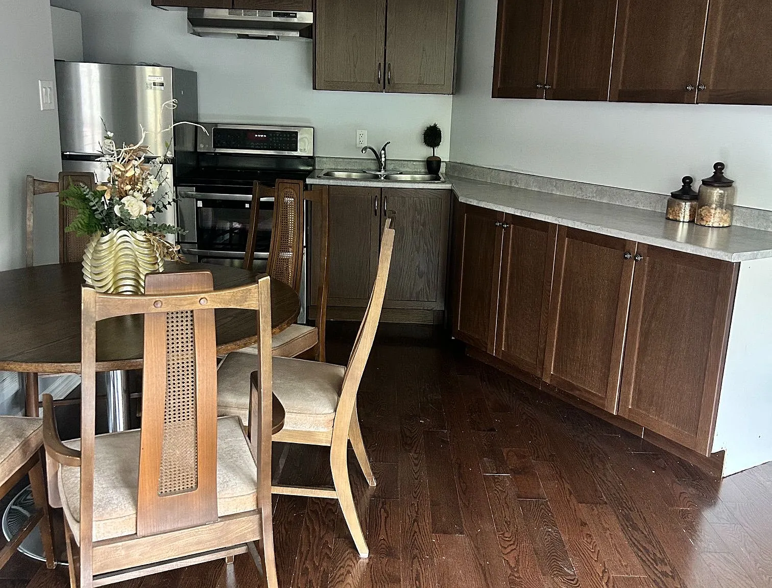 1 bed, $2,000 — Photo 4
