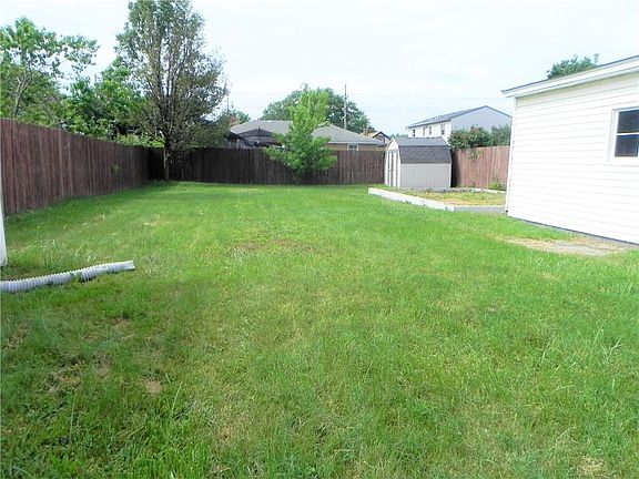 4th image of 1312 W 22nd St