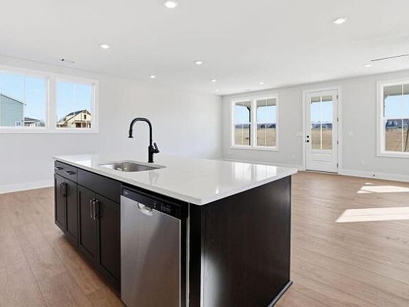 5th image of 10111 Shire Walk Park #11