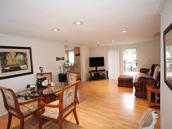 Living Dining