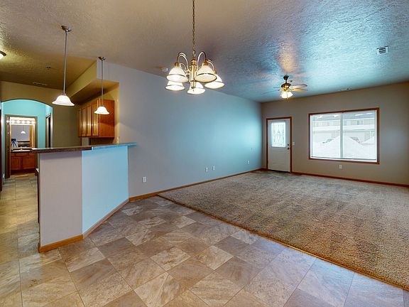 5th image of 2102-2136 Landmark Cir NW #2120
