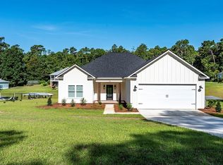 118 Swift Creek Rd, Lake Blackshear, GA 31015