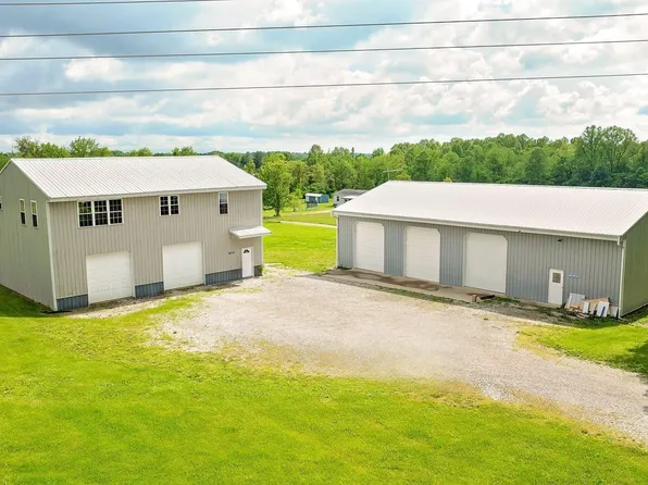 4702 N 43rd, Solsberry, IN 47459