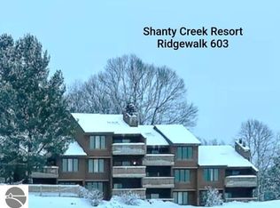 4761 N Cross Over Dr #603, Bellaire, MI 49615