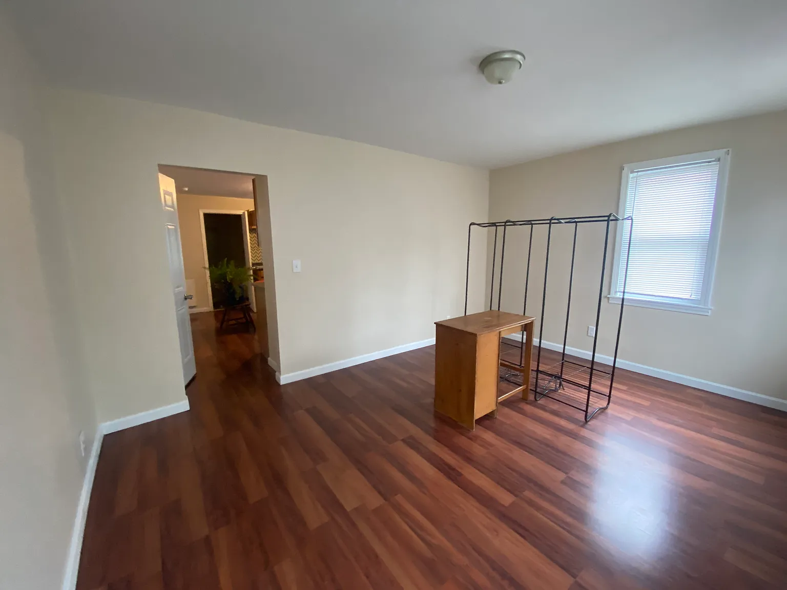 1 bed, 1000 sqft, $1,399 — Photo 4