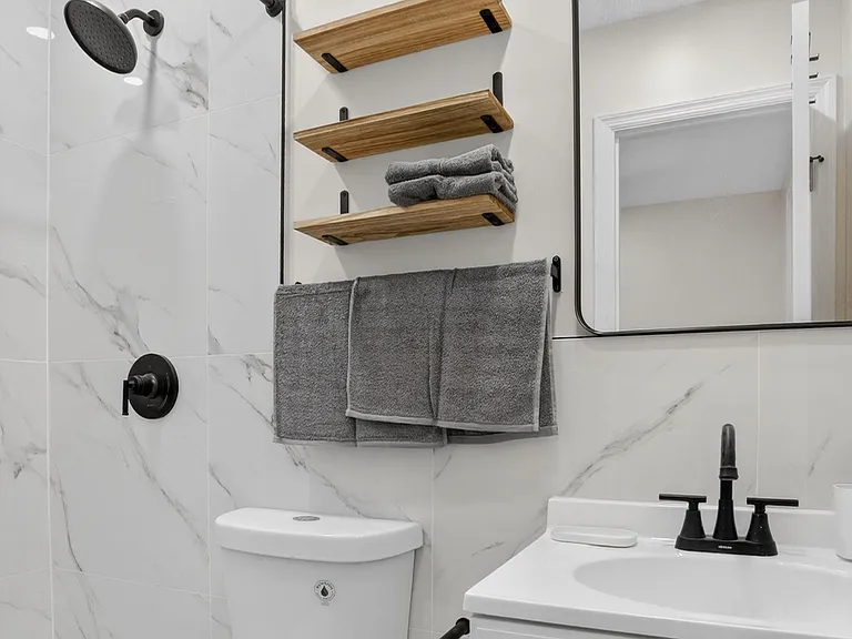 Room 3 Private Bathroom