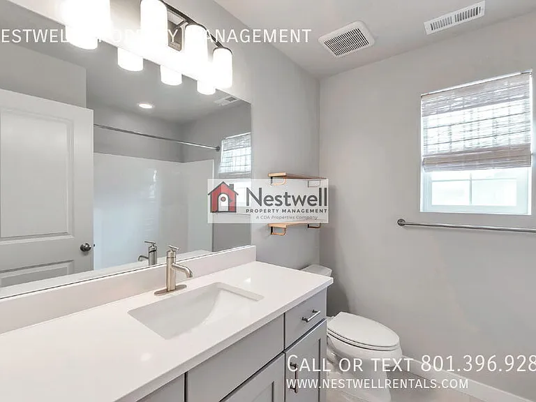 4954 W Evergreen Ln — Photo 15