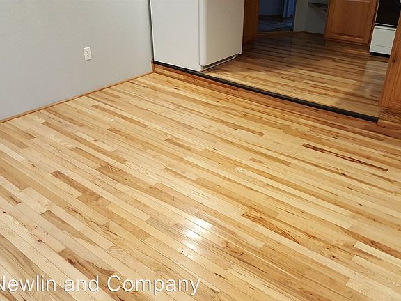 3rd image of 2008 Beacon St #B