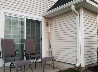 135 Ruth Ct, Middletown, NY 10940