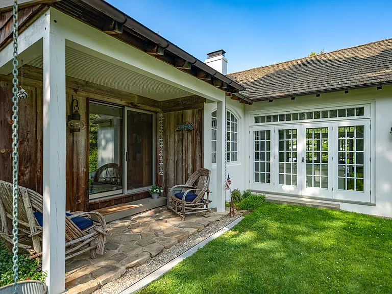 3 Fairfield Ln — Photo 26