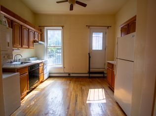 576 Pacific St #2, Brooklyn, NY 11217