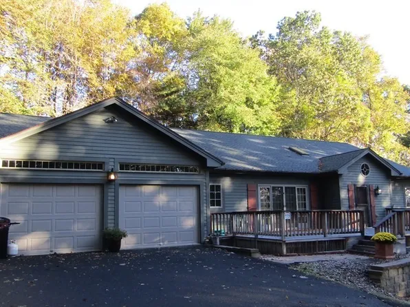 146 Maplewood Ter, Northampton, MA 01062