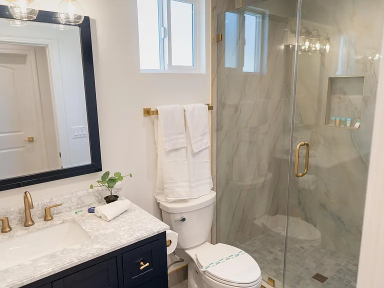 6337 Agnes Ave — Photo 13