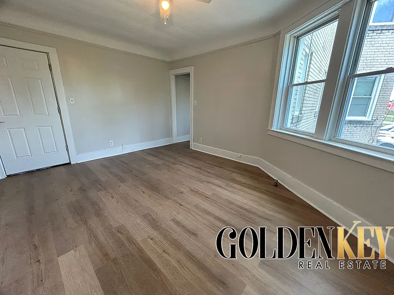 Scovel Apartments — Photo 4