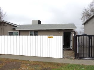 23470 Victory Blvd, Woodland Hills, CA 91367