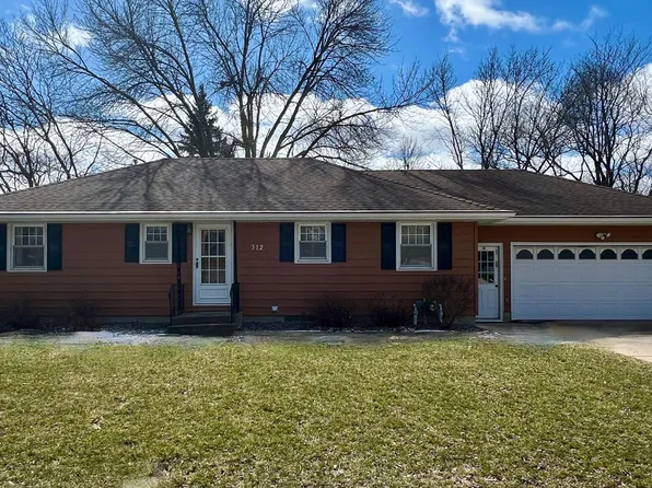 312 Fairview Dr, Albert Lea, MN 56007