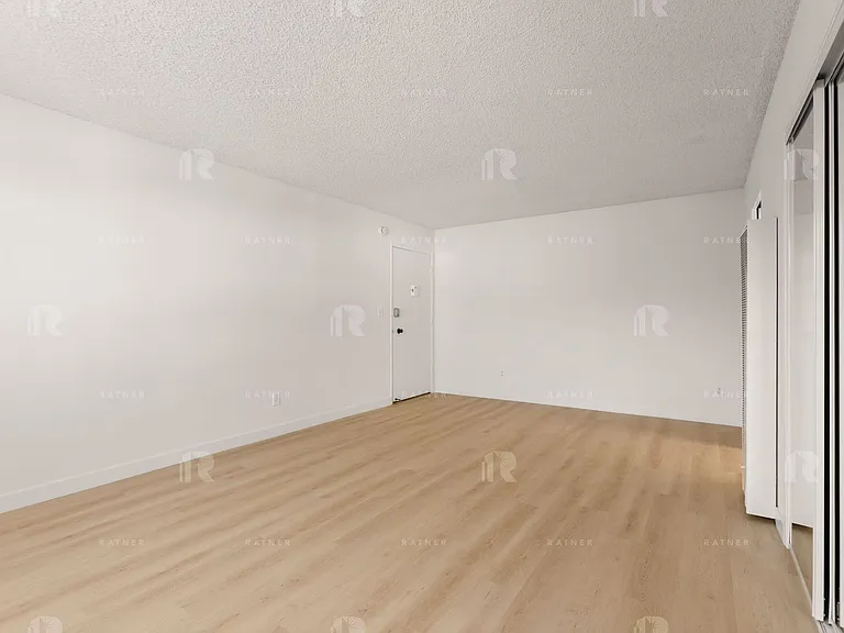 (AN/TI/YO:B) 5424 Corteen Place — Photo 12