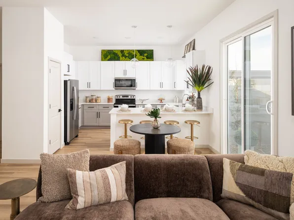 Bungalows on Cottonwood, 1620 N Trekell Rd, Casa Grande, AZ 85122