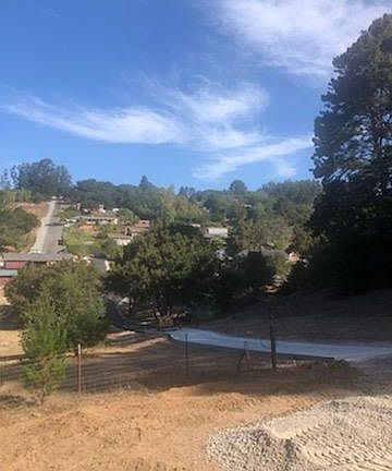 3rd image of 0 Seely Ave