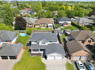 60 Edgevalley Rd, London, ON N5Y5M5