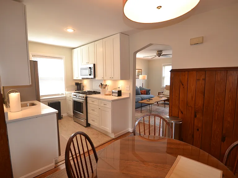 6938 Home St #3 — Photo 8