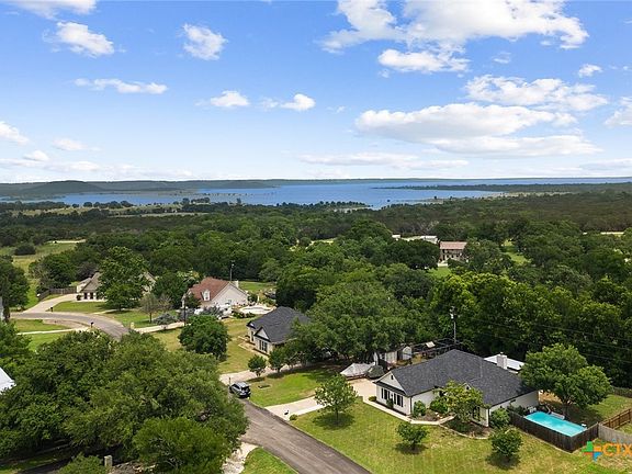 2nd image of 10111 Southshore Dr