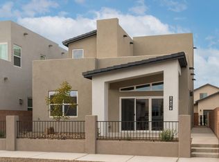 2404 De Kooning Ave SE, Albuquerque, NM 87106