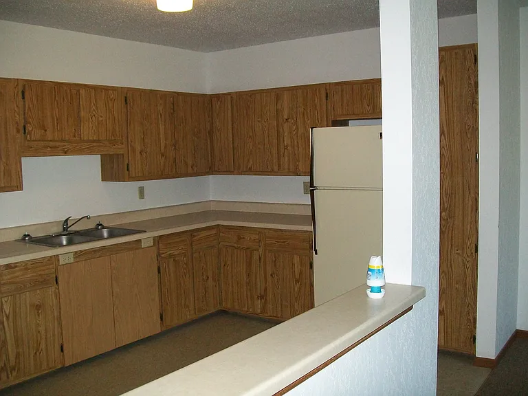 401 6th Ave #2 — Photo 7