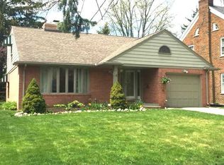 2521 Densmore Dr, Toledo, OH 43606