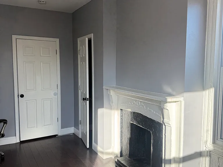 142 Sherman Ave #2 — Photo 2