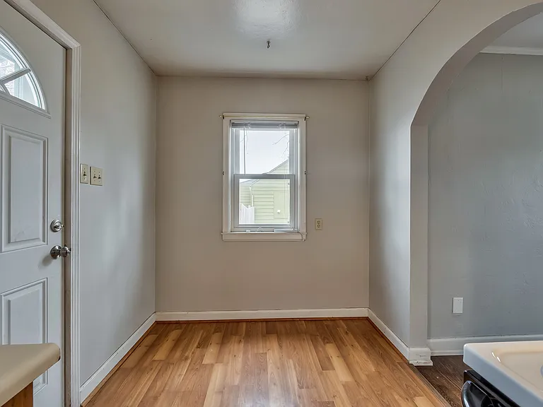12759 Circle Dr — Photo 9