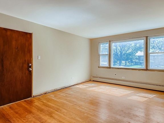 4th image of 9801 Schiller Blvd APT 1S