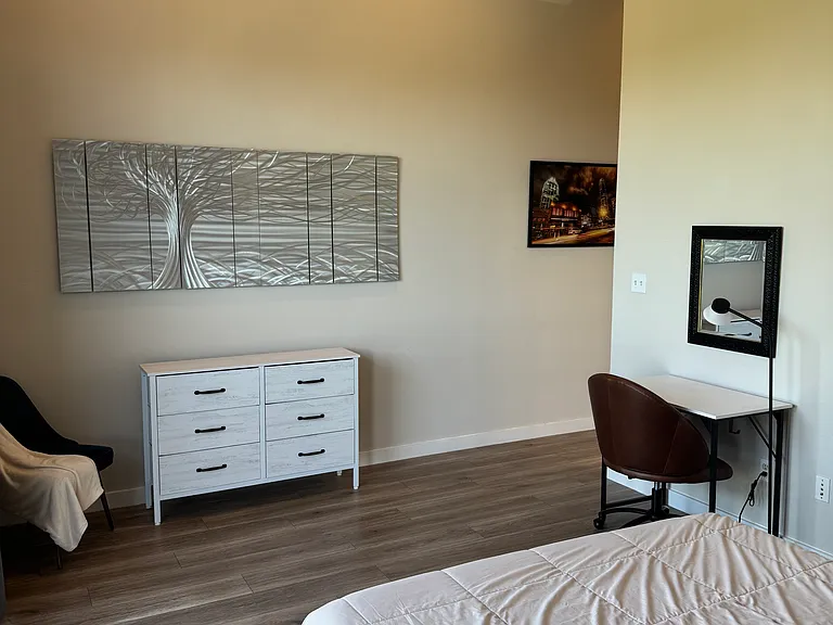 2931 E 12th St #307 — Photo 7