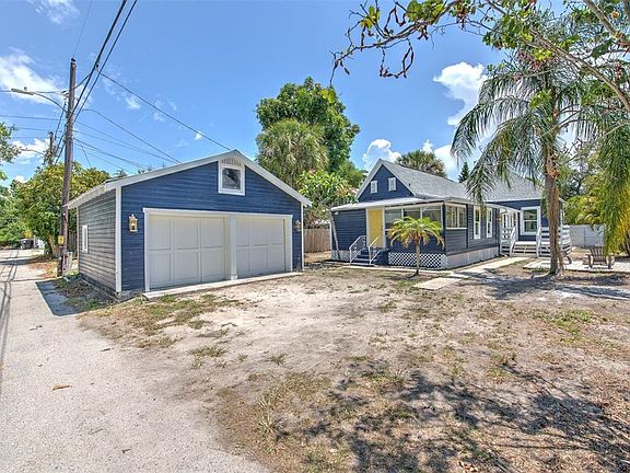 3rd image of 808 7th St N