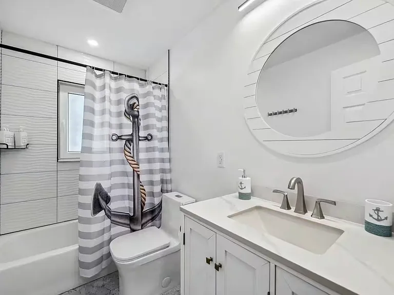 2267 Pine View Cir — Photo 21