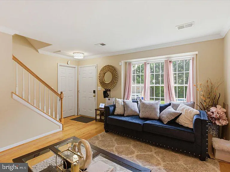 2861 Portobello Ct — Photo 2