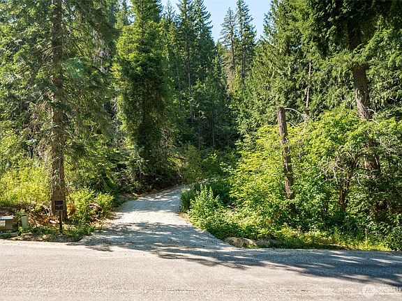 3rd image of 10919 Wending Lane