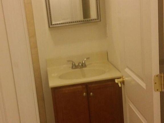 4th image of 241 Laconia Ave