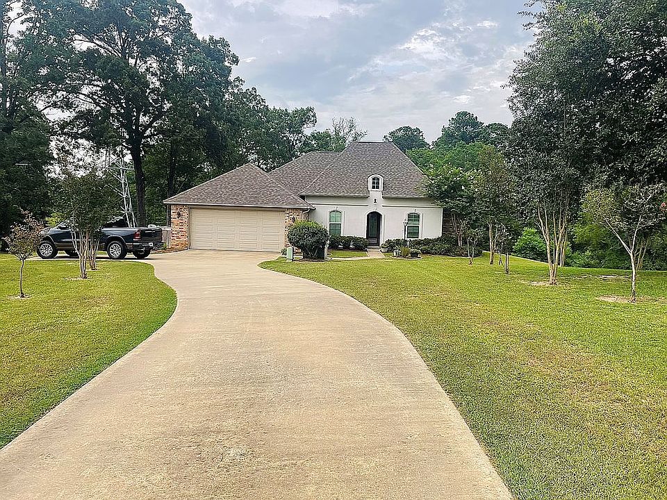 2nd image of 203 Nottaway Dr