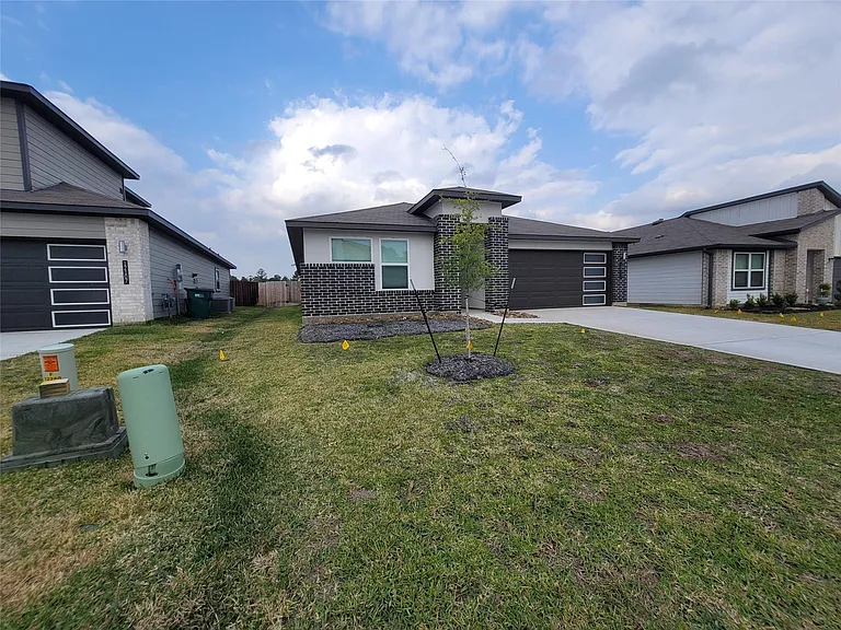 12111 Bear River Dr — Photo 3
