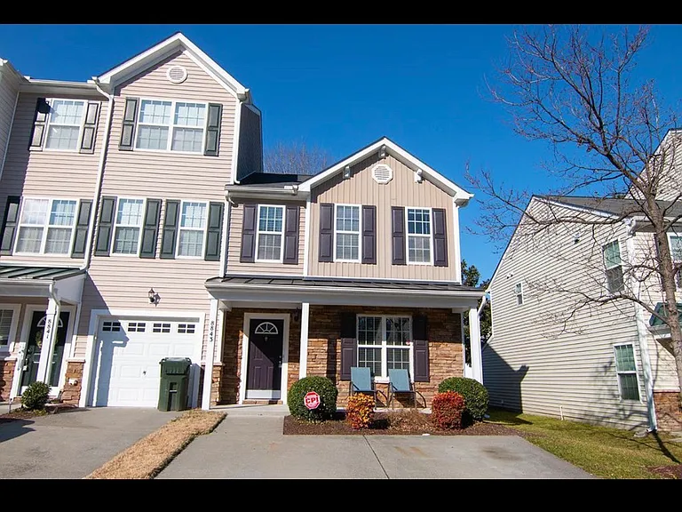 8843 Thornton Town Pl — Photo 11