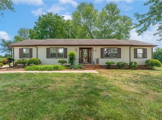 154 Meadowview Rd, Mocksville, NC 27028