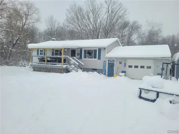 145 Smithers Rd, Mexico, NY 13114