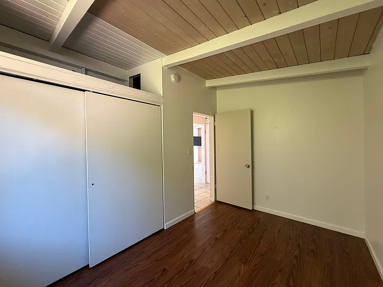 266 1/2 El Sueno Rd — Photo 9