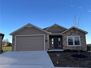 2129 Greenfield Point UNIT 20, Kearney, MO 64060